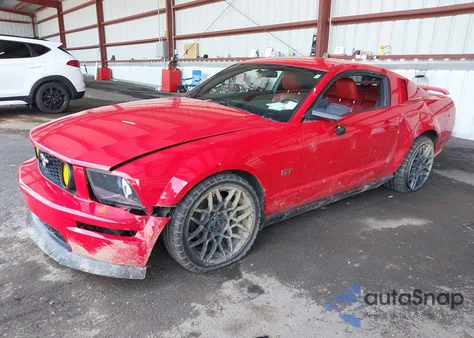 2006 Ford Mustang Gt from USA, damaged, VIN 1ZVHT82H065156253